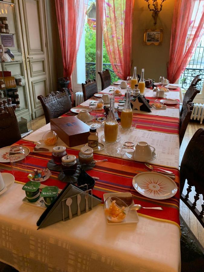 Chambre D'Hotes L'Ambroise Троа Екстериор снимка