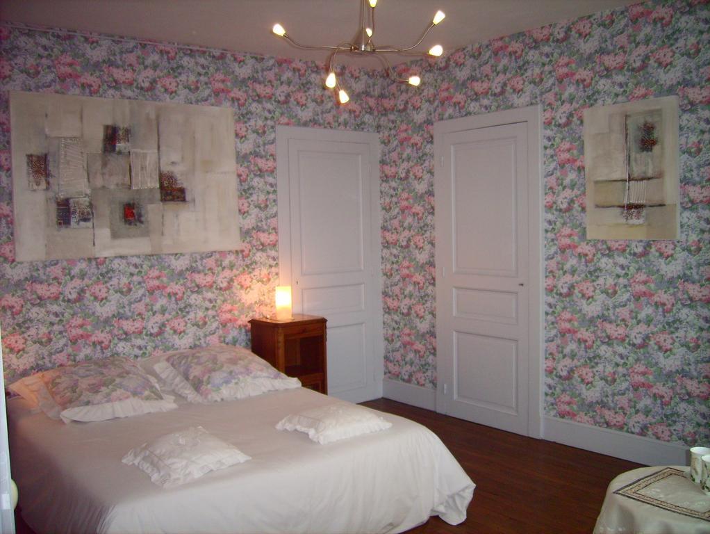 Chambre D'Hotes L'Ambroise Троа Екстериор снимка