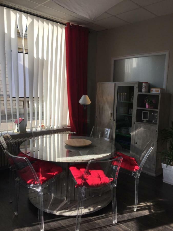 Chambre D'Hotes L'Ambroise Троа Екстериор снимка