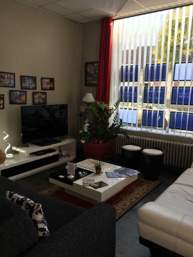 Chambre D'Hotes L'Ambroise Троа Екстериор снимка